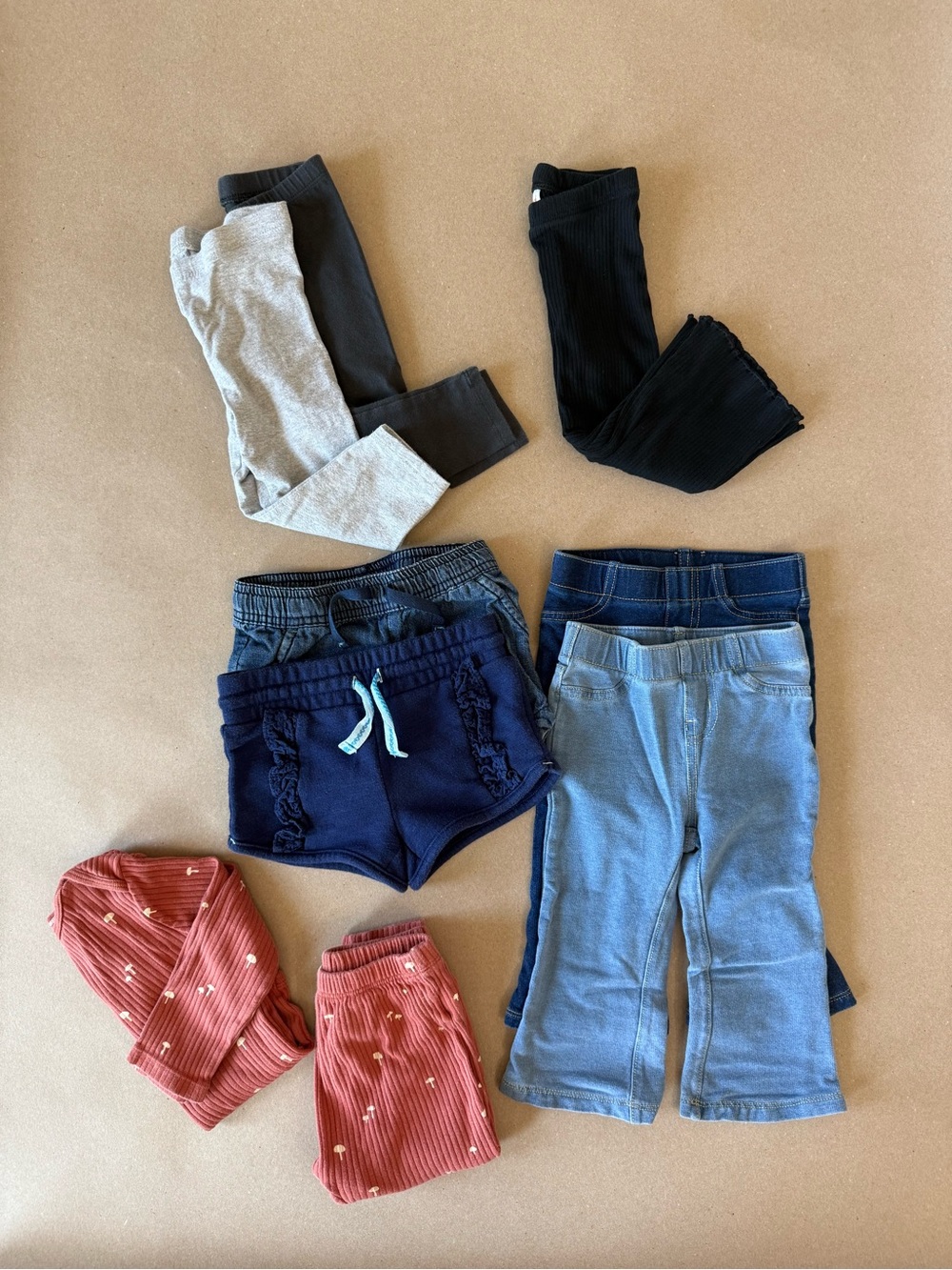 8 Baby/toddler Mixed Leggings & Shorts Bundle Size 18 months